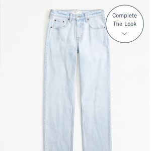 Abercrombie mid rise 90s straight Jean.